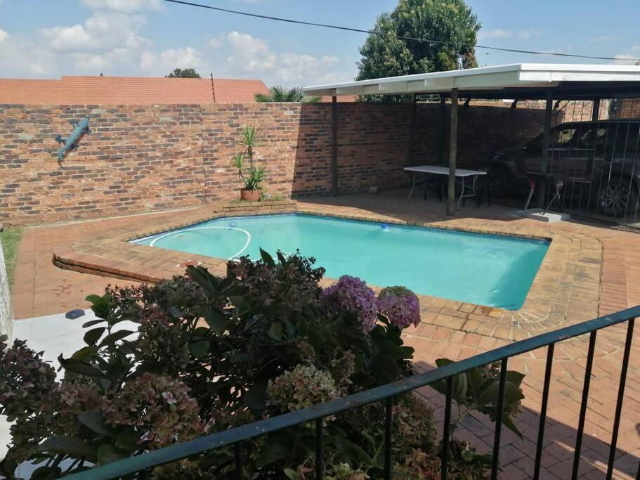 Villa The Hidden Boksburg Exterior foto